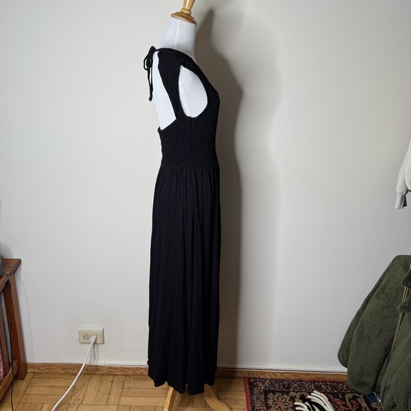ASOS Black Shirred Bodice Open Back Maxi Dress - Picture 7 of 9